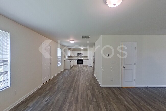 Foto del edificio - 232 Fox Chase Wy