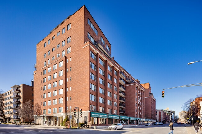 Building Photo - Westmount Place