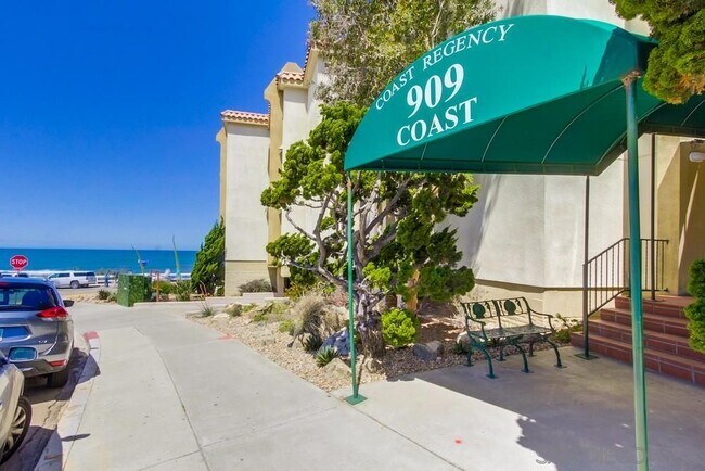 Foto del edificio - 909 Coast Blvd