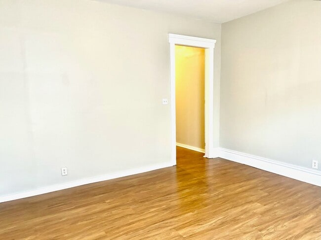 Foto del edificio - 121 N 25th St