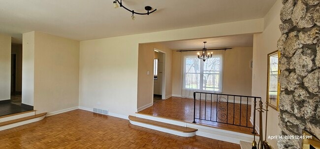 Building Photo - 222 Frances Ln