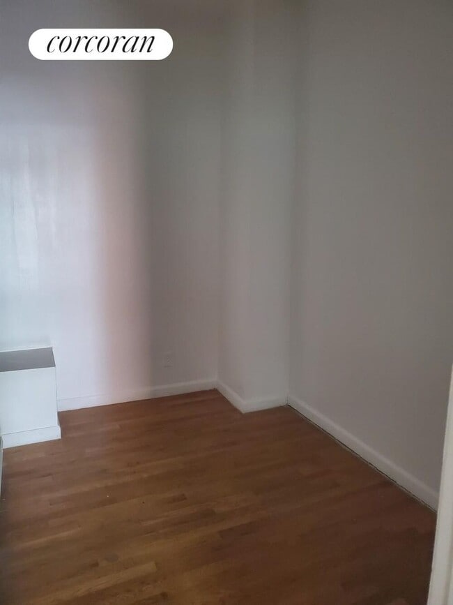 Foto del edificio - 295 Broadway