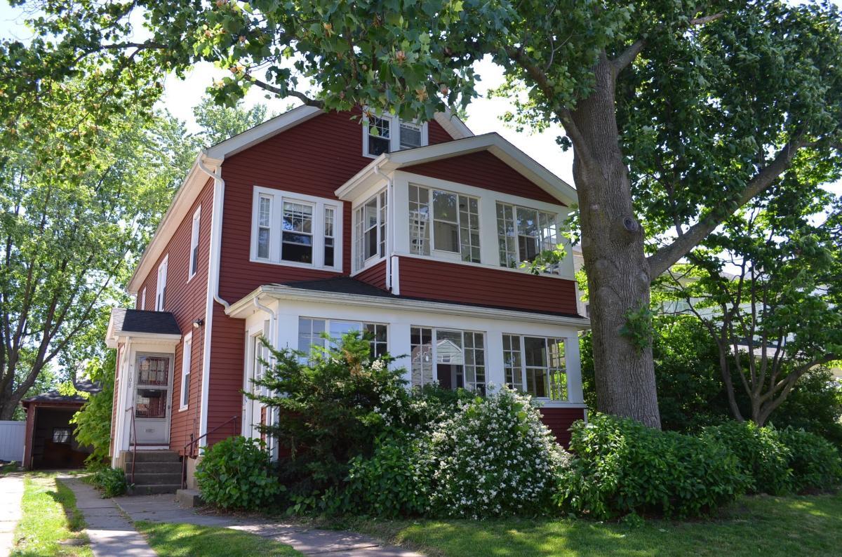 Primary Photo - 110 Beverly Rd