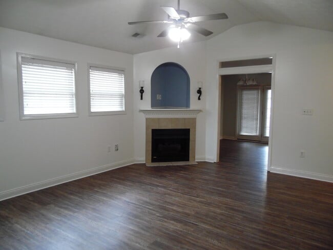Building Photo - 1064 Brick House Ln