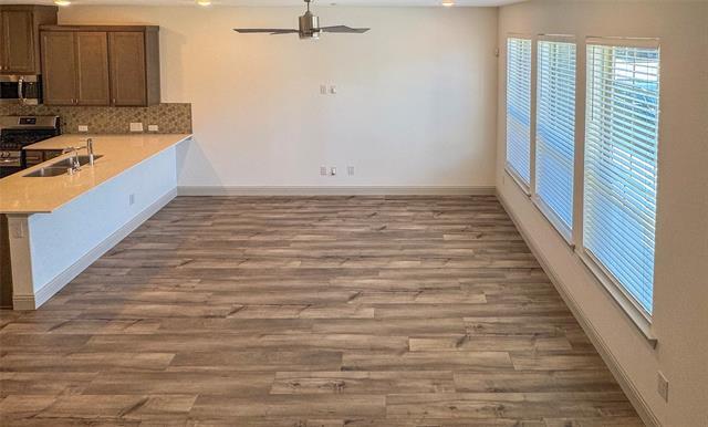 Foto del edificio - 4321 Oliver Dr