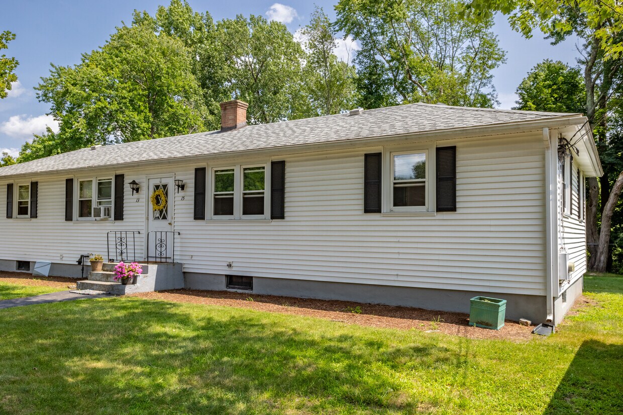 15 St, Bedford, MA 01730 House Rental in Bedford, MA