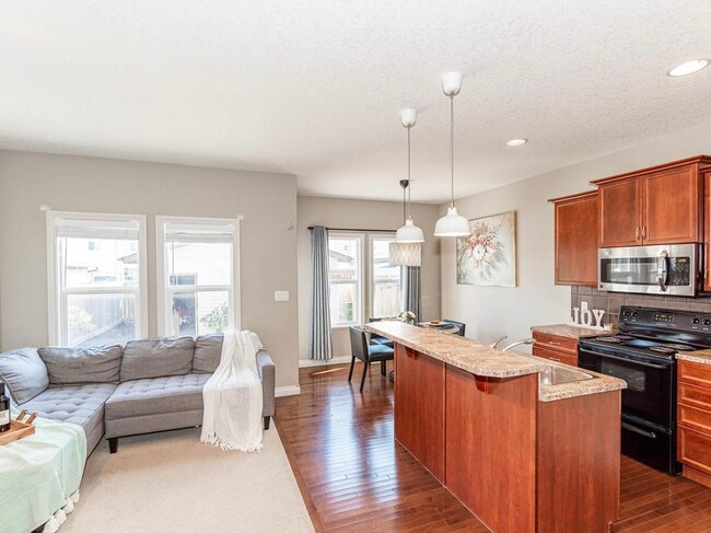 Building Photo - 11721-1167B 167B Ave NW