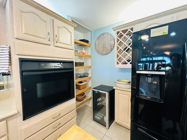 Building Photo - Updated Condo with Stunning Water Views! -...