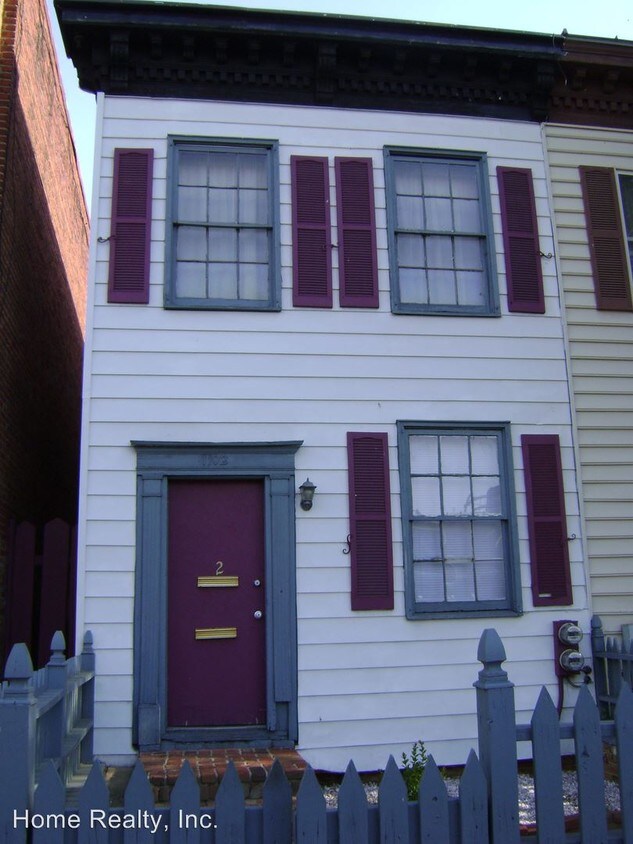 Primary Photo - 1102 K St SE