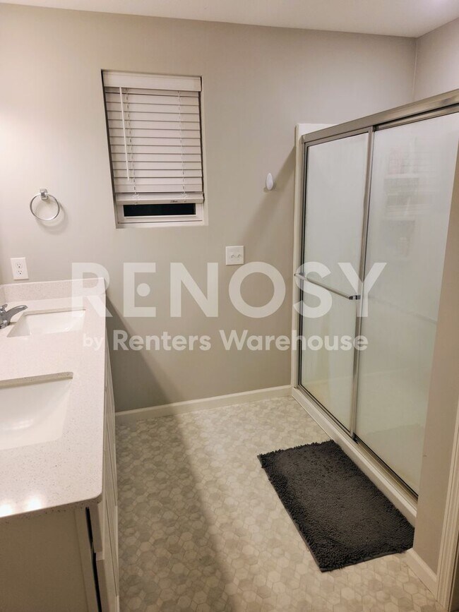 Building Photo - 9653 4th St Ln N