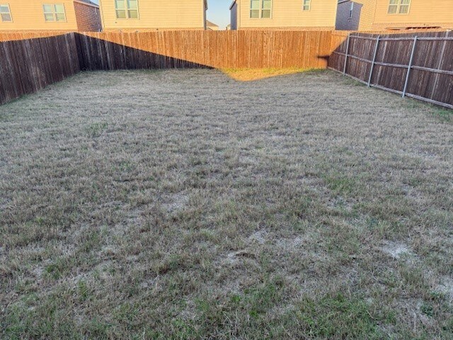 Foto del edificio - 1527 Vega Dr