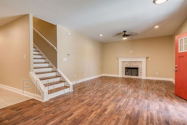 Foto del edificio - 680 N Manassas St