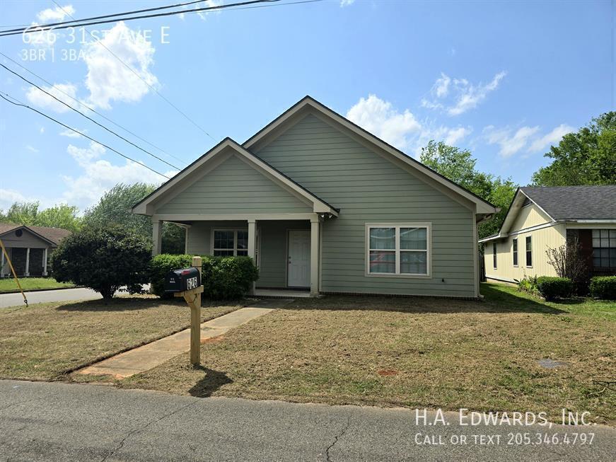 Foto principal - 626 31st Ave E