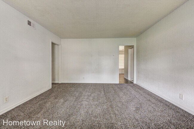 Foto del edificio - 4 br, 2 bath House - 312 NW 83rd Street