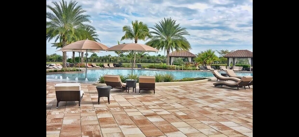 Foto del edificio - 13555 San Georgio Dr