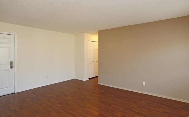 Foto del interior - Granite Falls at Silver Lake Apartments
