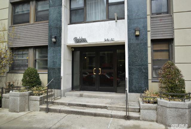 Building Photo - 9840 64th Ave