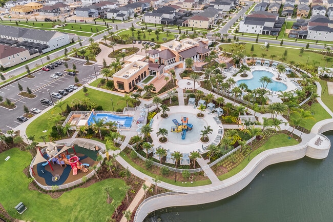 Building Photo - 1547 Carey Palm Cir