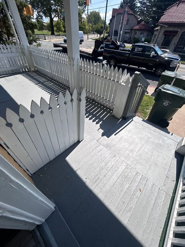 Foto del edificio - 605-609 S Potomac St