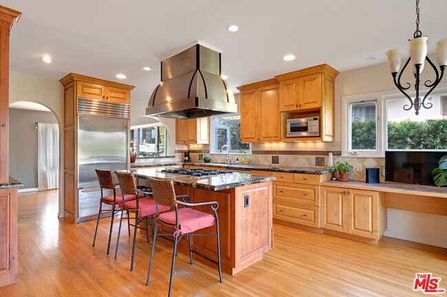 Building Photo - 3734 Wasatch Ave