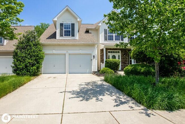 Building Photo - 15323 Edgewater Forest Ln, Charlotte, NC 2...