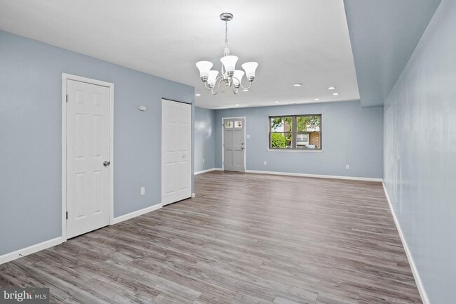 Building Photo - 1392 Argyle Way