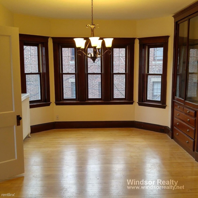 Foto principal - 12 Merrill St