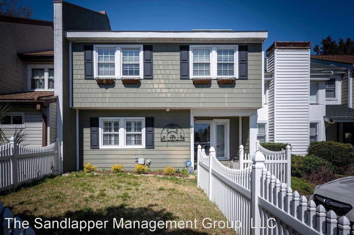 Primary Photo - 3 br, 2.5 bath House - 617 Bay Tree Court