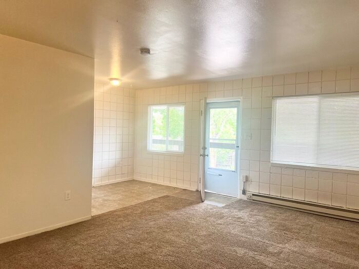 Primary Photo - 1/2 OFF 1ST MONTHS RENT!!!! One-bedroom Ap...