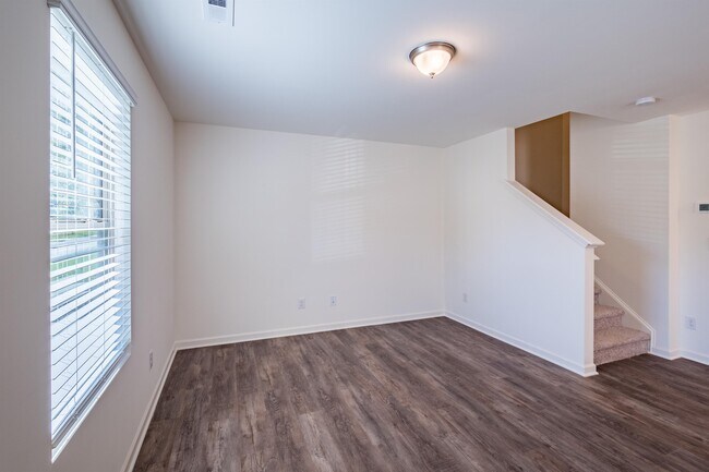 Foto del edificio - 510 Hobkirks Pl