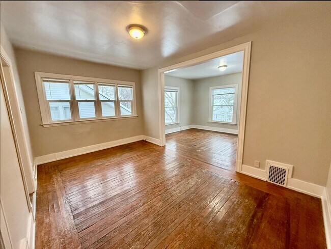 Foto del edificio - 1013 Fremont Ave NW
