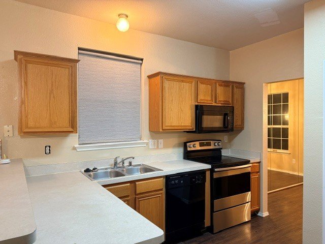 Building Photo - 1225 Rio Bravo Dr