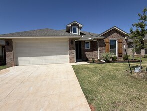 Building Photo - 18313 Austin Ct
