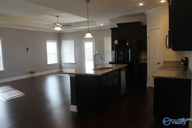 Building Photo - 139 Pembridge Ln