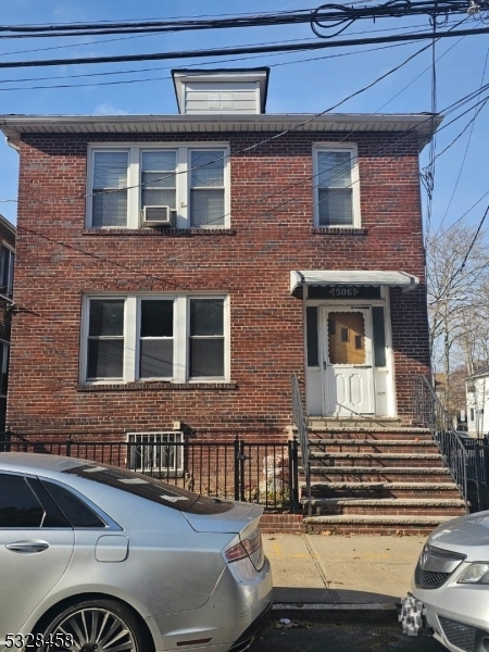 Foto principal - 506 N 13th St