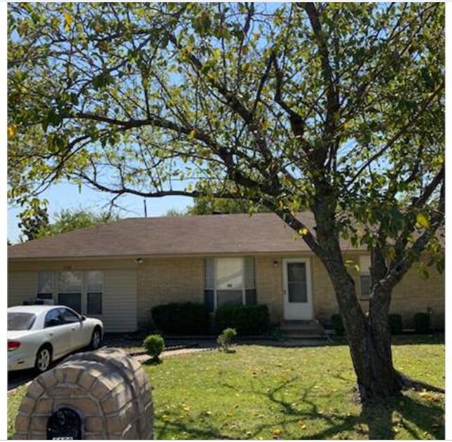 Building Photo - 1126 Wintergreen Ct