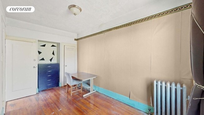 Foto del edificio - 31-04 32nd St