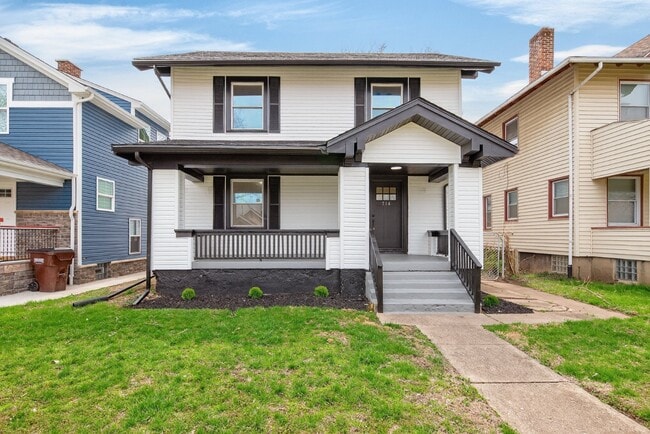 Photo - 716 15th Ave House
