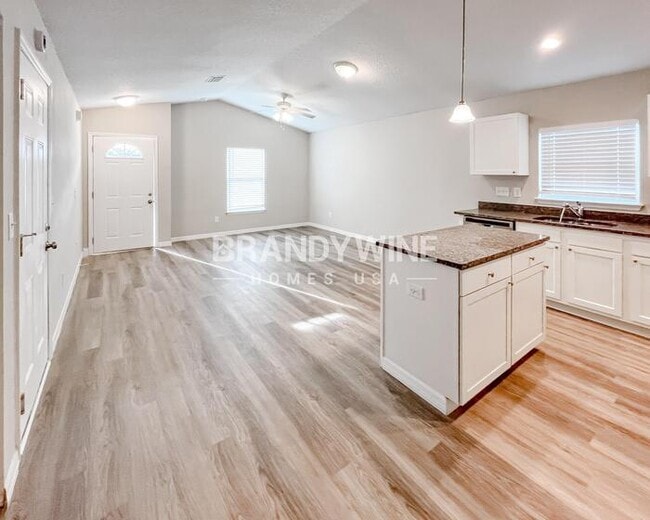 Foto del edificio - 5301 Oaktrail Ln