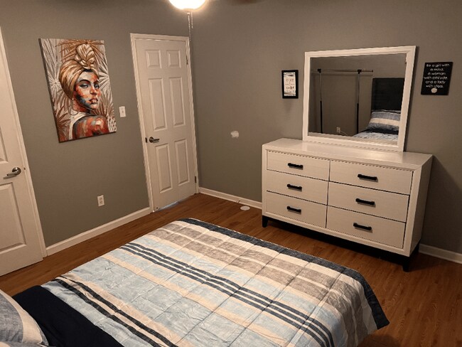 Foto del edificio - 2048 Canewood Ct