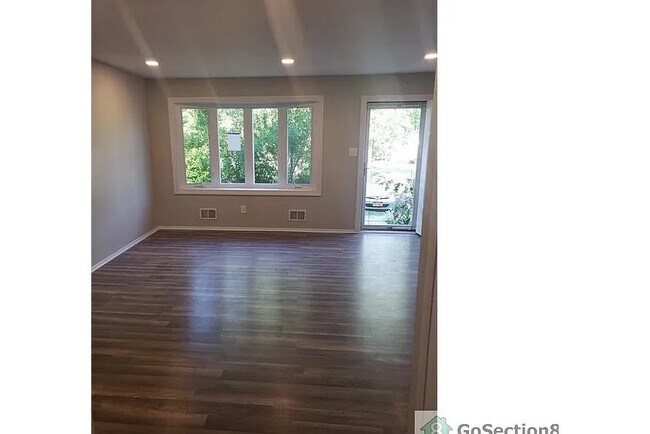 Foto del edificio - 7150 N Alter St