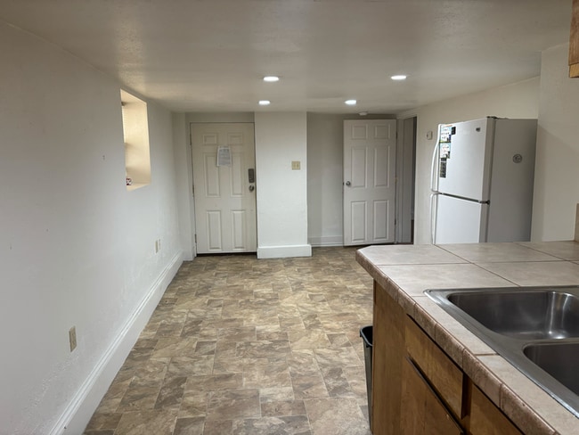 Photo - 1110 E 200 S Apt 3