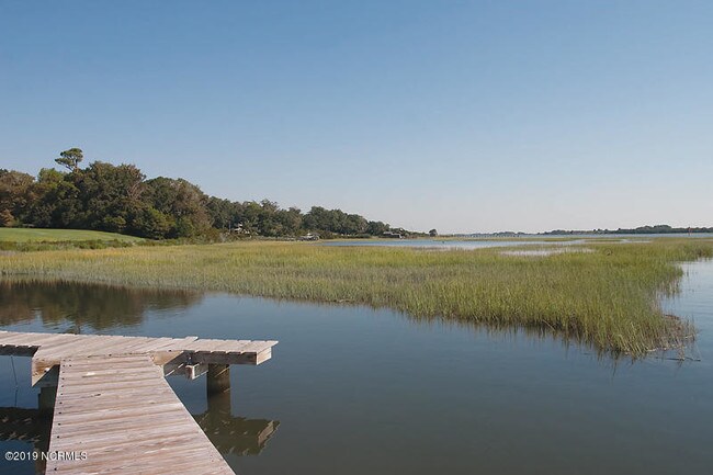 Building Photo - 2405 Middle Sound Loop Rd