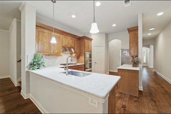 Foto del edificio - 231 Pine Valley Ct