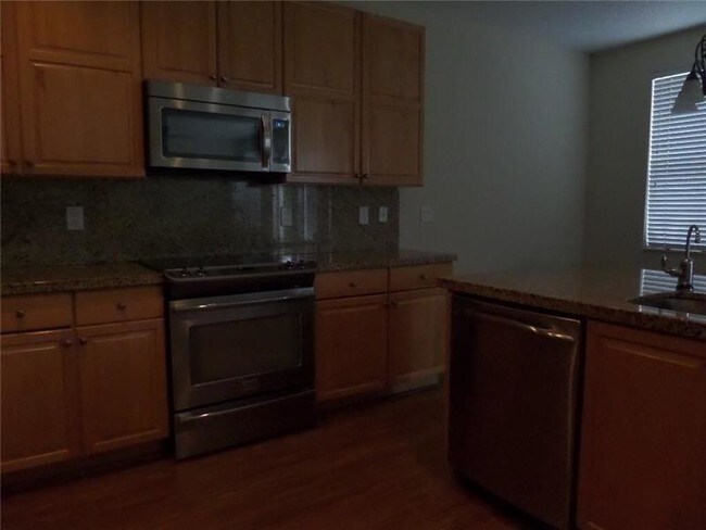 Building Photo - 4215 Sabal Ridge Cir