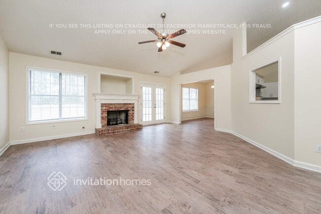 Building Photo - 1429 Fall River Dr