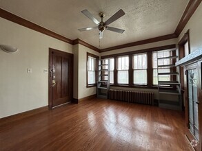 Building Photo - 6938 S Campbell Ave