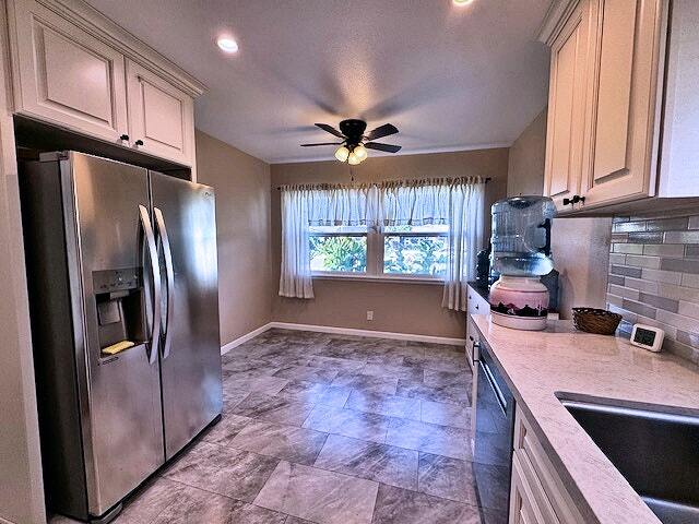 Foto del edificio - 11674 Rivera Rd