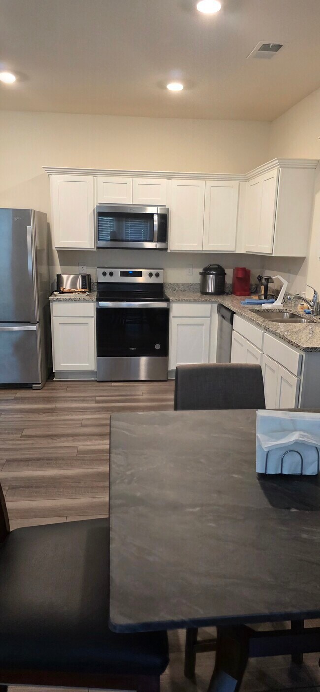 Cocina - 1044 Paddington Dr
