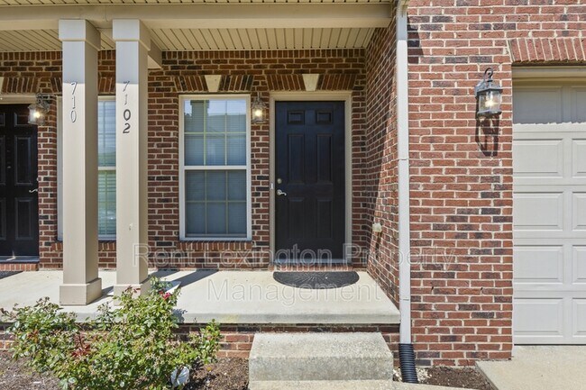 Foto del edificio - 4464 Stuart Hall Blvd